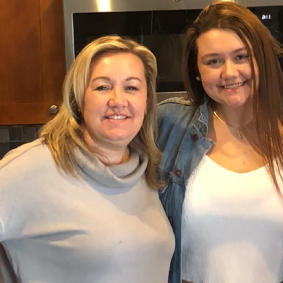 Meet your Posher, Dana - Picture 1 of 1